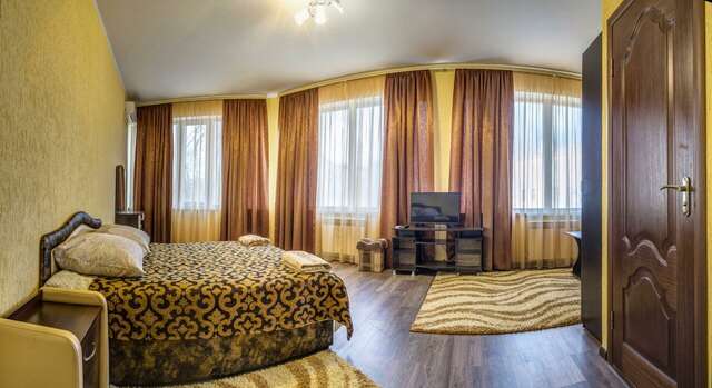 Гостиница Мидас Керчь-33